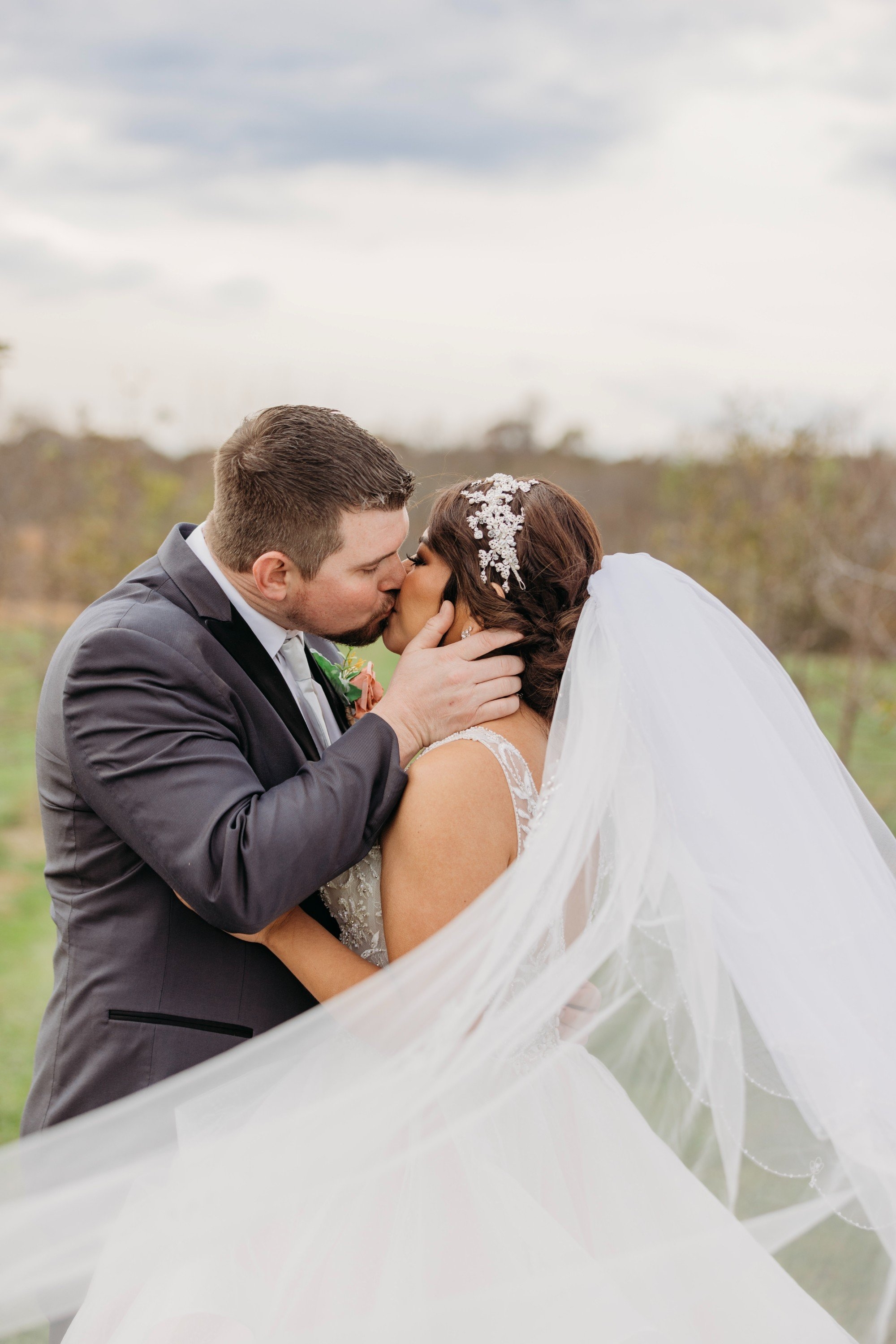 carousel-hero-element image-0